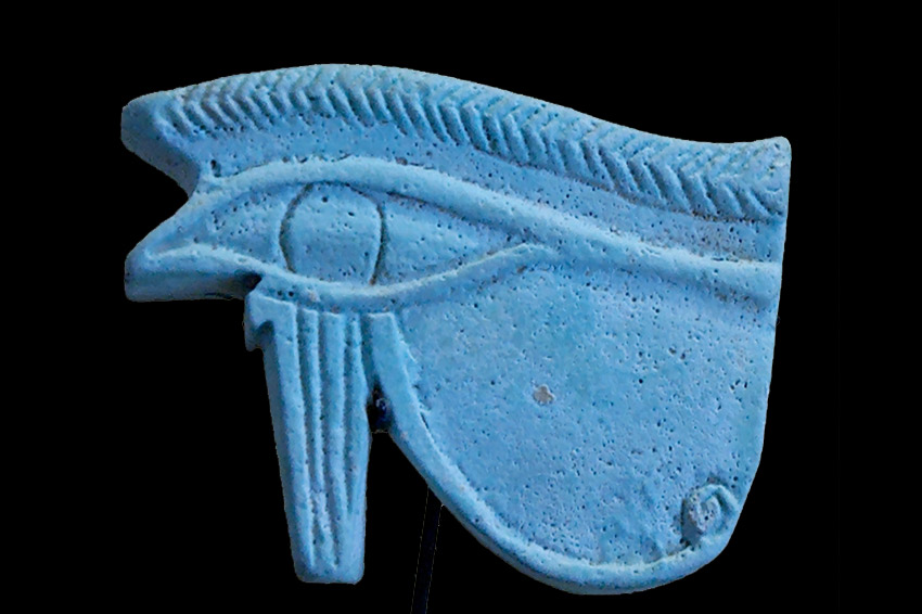 Occhio di Horus colui che tutto vede simbolo di protezione e regalità